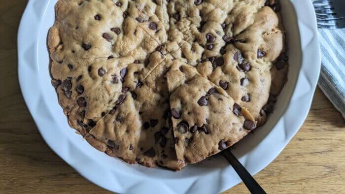 sourdough chocolate chip cookie pie