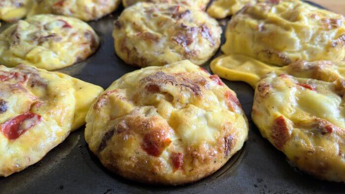 cooked breakfast egg cups 