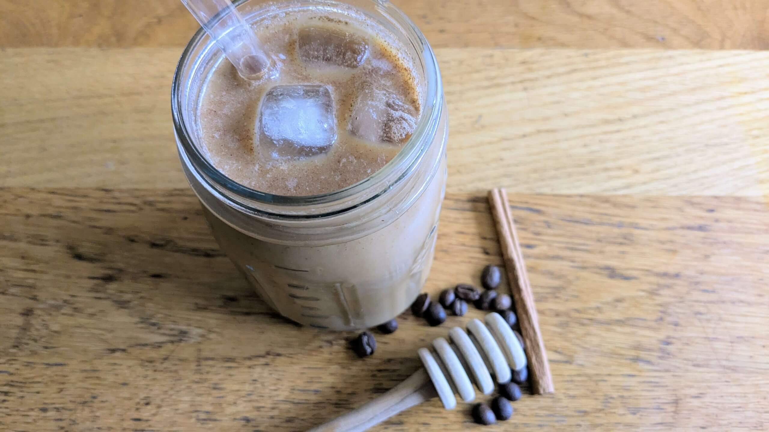 Honey Cinnamon Latte in a mason jar
